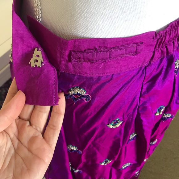 Gorgeous beaded formal Indian / Pakistan dress - Picture 5 of 8